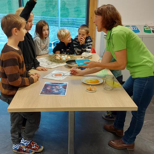 Ei-workshop mit Wattenberger Bäuerinnen