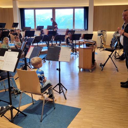 workshop der MK Wattenberg mit den Volksschülern