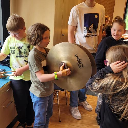 workshop der MK Wattenberg mit den Volksschülern