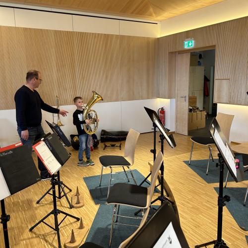 workshop der MK Wattenberg mit den Volksschülern