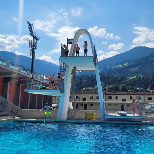 Schwimmtag im Alpenbad Wattens Juni 2024
