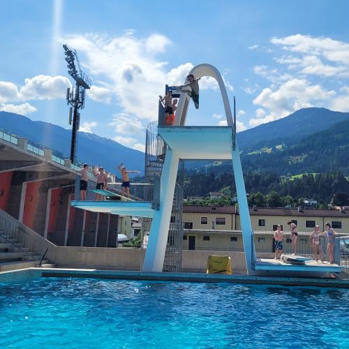 Schwimmtag im Alpenbad Wattens Juni 2024