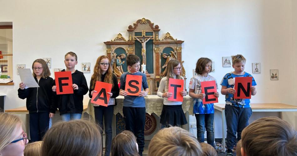 Aschermittwochfeier im Kapellenraum